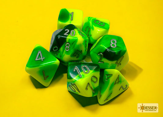 Chessex: Gemini Green-Yellow/Silver Polyhedral 7-Dice Set