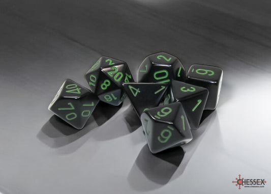 Chessex: Opaque Black/Green Polyhedral 7-Die Set